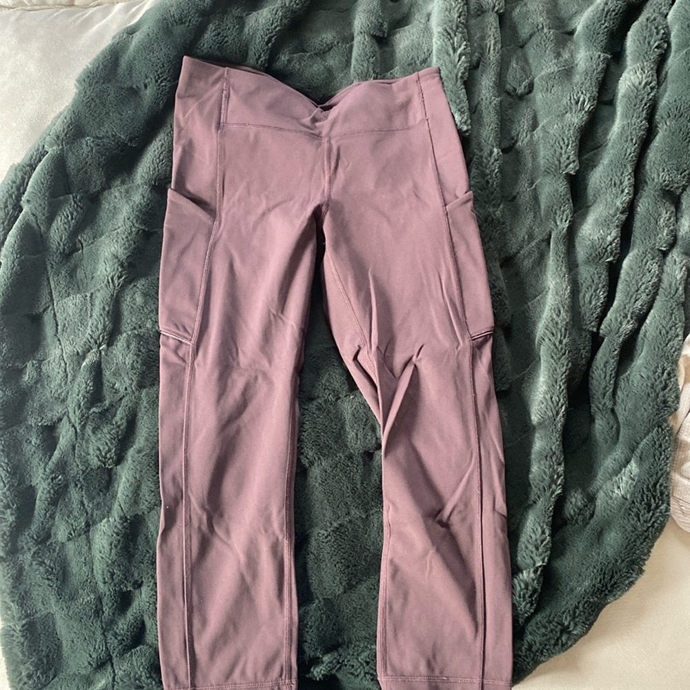 Lululemon cropped leggings